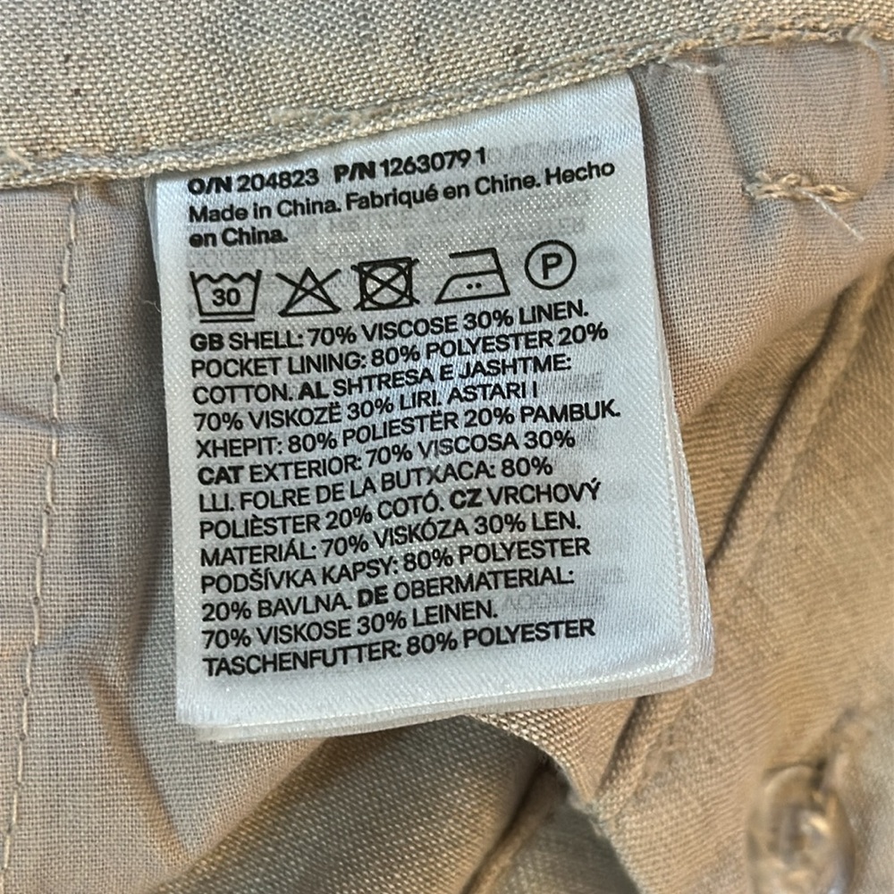 🌺 H&M Beige Pleated Linen Blend Shorts Sz 12 - Picture 7 of 7